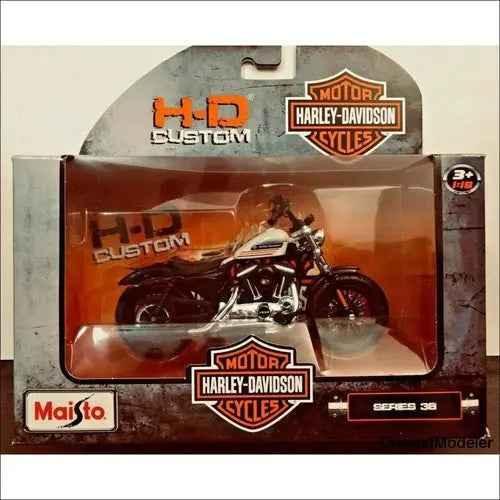Maisto- Harley-Davidson Motorcycles Series 38-1/18 scale die-cast model 48SPCL-DiecastModeler.com