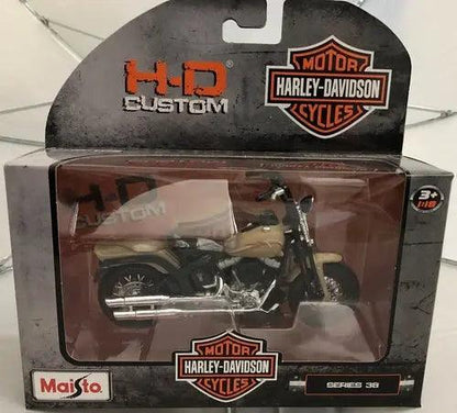 Maisto- Harley-Davidson Motorcycles Series 38-1/18 scale die-cast model FLSTSB-DiecastModeler.com