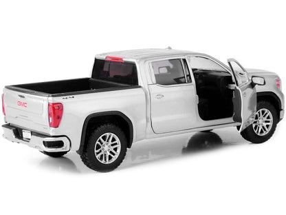 2019 GMC Sierra 1500 SLT Crew Cab Pickup Truck Silver Metallic 1/24-1/27 Diecast Model Car by Motormax
