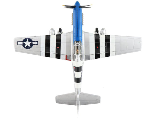 North American P-51C Mustang Fighter Aircraft "'Princess Elizabeth' Gathering of Mustangs and Legends United Kingdom" (2007) United States Air Force "Air Power Series" 1/48 Diecast Model by Hobby Master-DiecastModeler.com