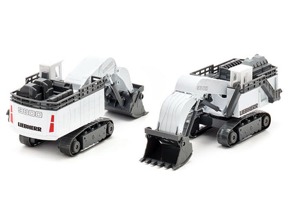 Liebherr R9800 Mining Excavator White and Gray 1/87 (HO) Diecast Model by Siku-DiecastModeler.com