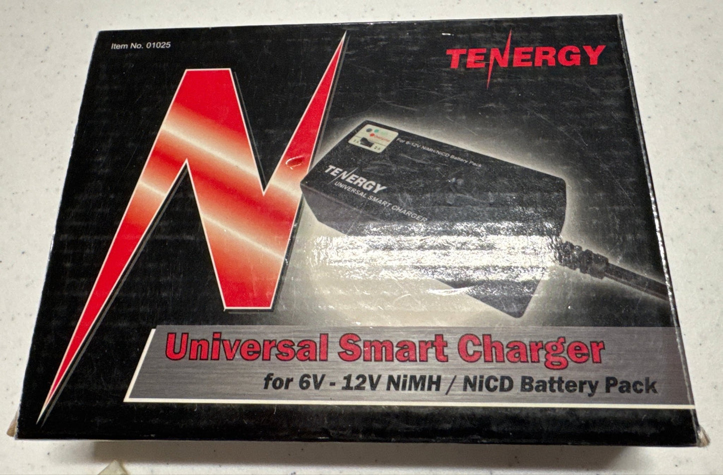 Tenergy  universal smart charger-DiecastModeler.com