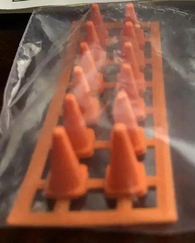 Traffic Cones - 1:50 Scale-DiecastModeler.com