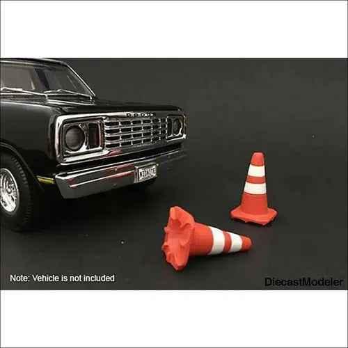 Traffic Cones ( scale, Orange/White) 1:18-DiecastModeler.com