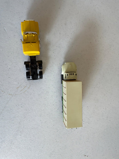Trucks for your HO layout- (USED)-DiecastModeler.com
