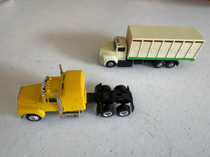 Trucks for your HO layout- (USED)-DiecastModeler.com