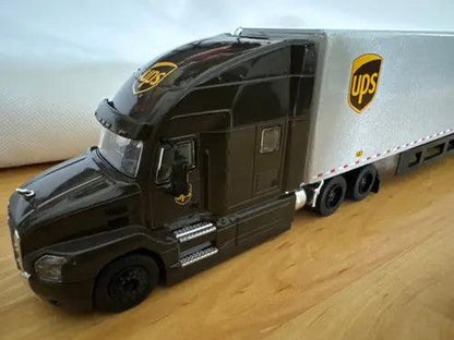 United Parcel Service (UPS). Tractor-Trailer 18 wheeler- 1:64 scale-DiecastModeler.com