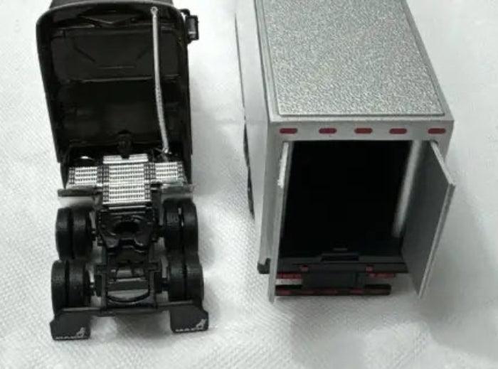 United Parcel Service (UPS). Tractor-Trailer 18 wheeler- 1:64 scale-DiecastModeler.com